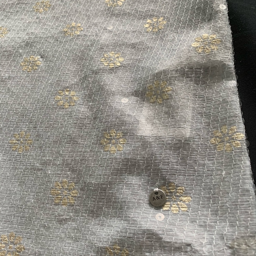 Abercrombie & Fitch Light Grey Gauzy Cami - Picture 2 of 4